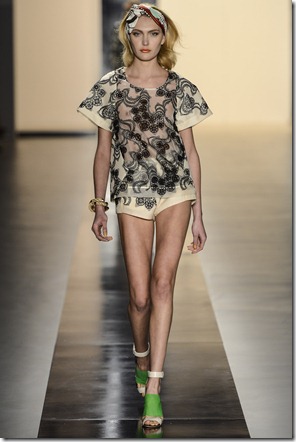 desfile-forum-spfw-verao2014-0101