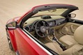 2013-Volkswagen-Beetle-Cabriolet-4
