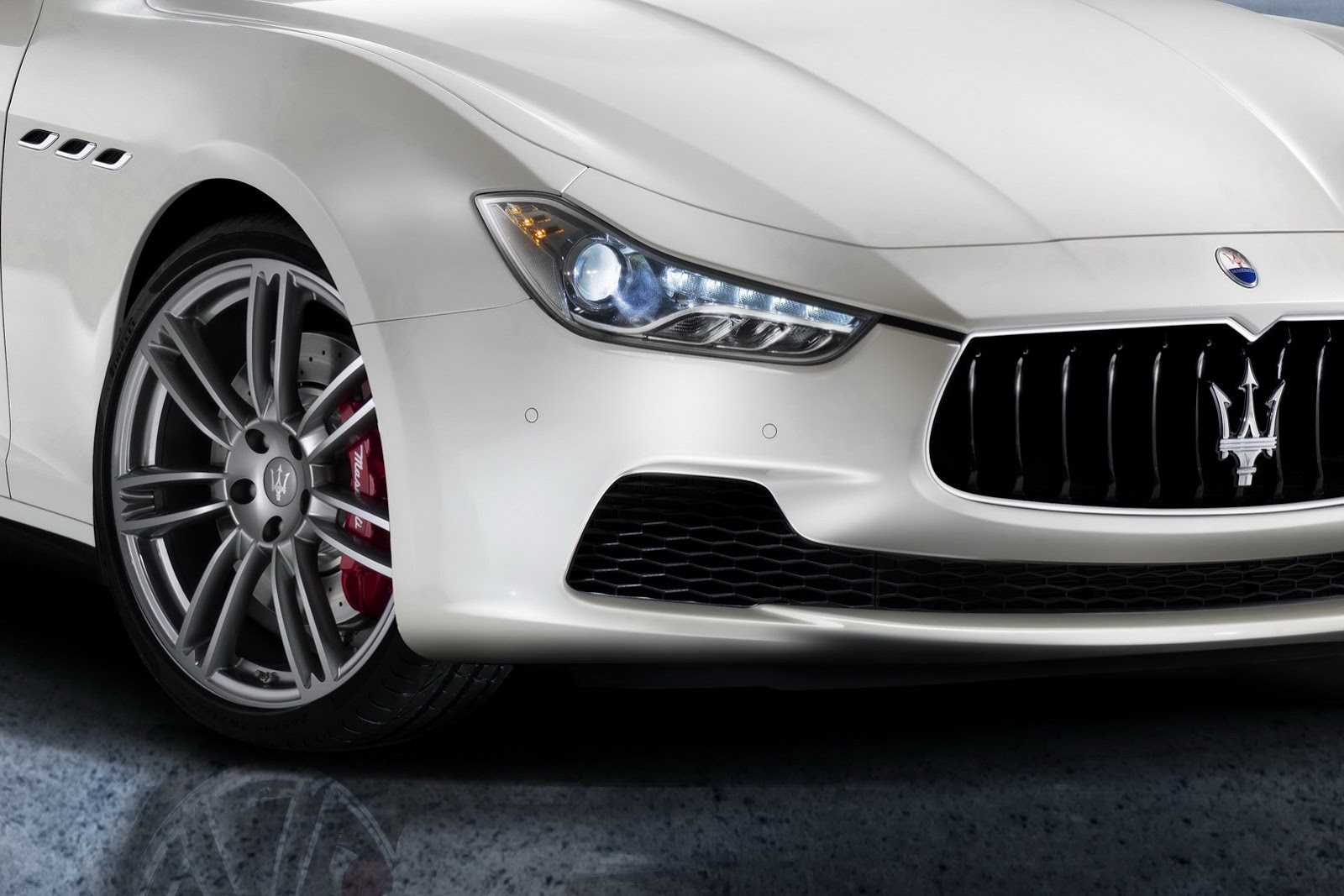 [Maserati-Ghibli-4%255B2%255D.jpg]