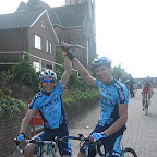 Celebrating the victory with Roger van der Borgh, also from the Marco Polo Cycling Club after Remko Kramer won the World Championships for medical professions. (Photo: Men van der Borgh)