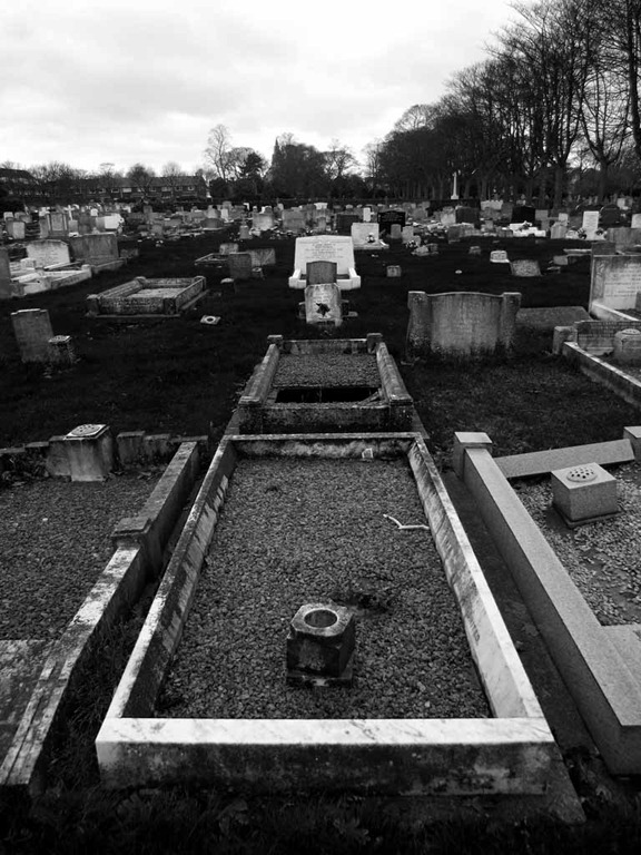 [Lincoln-Cemetery-2%255B3%255D.jpg]