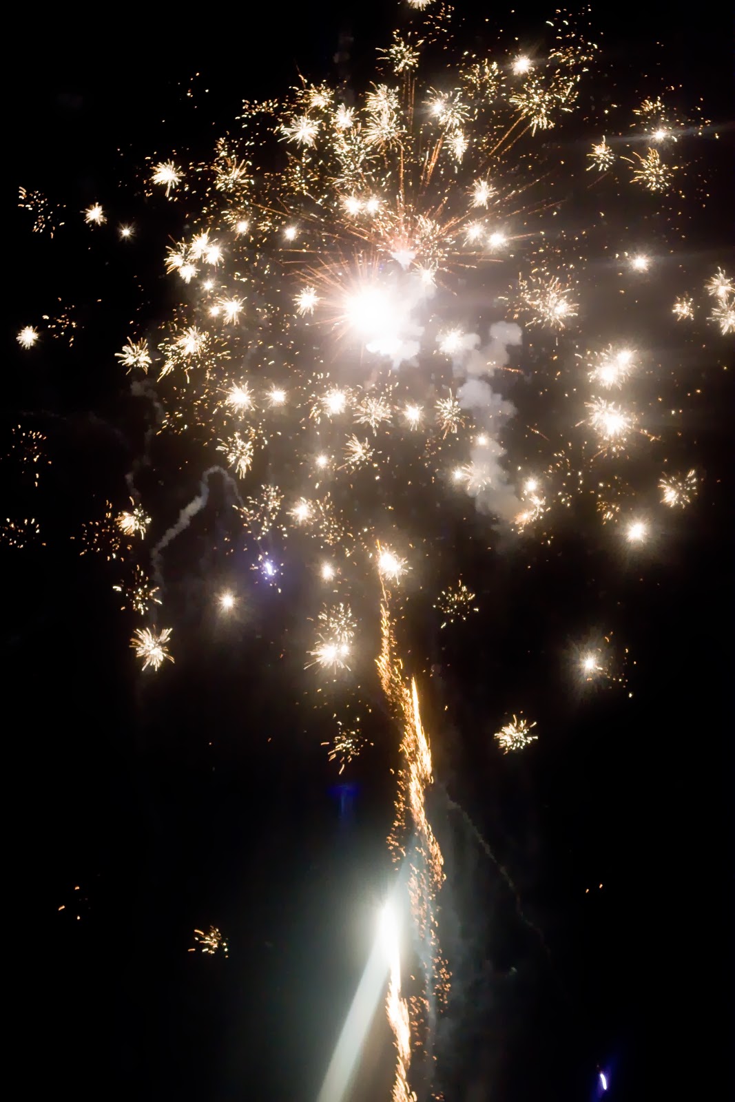 [7.4.13---fireworks-153.jpg]