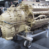 ...giga motoren....