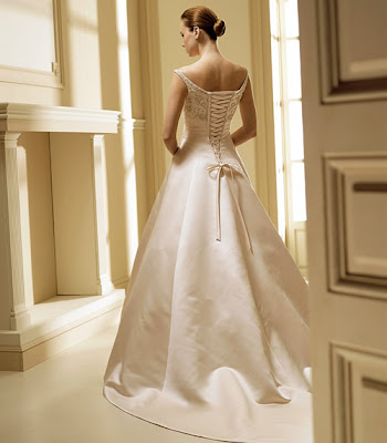 Modelo Marabu - Colección Satin - La Sposa 2008