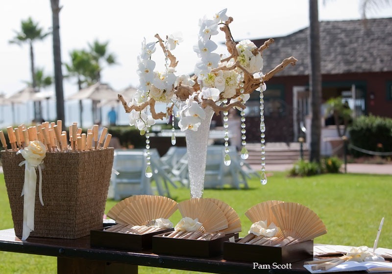 [Hotel-Del-beach-weddings-escort-tabl.jpg]