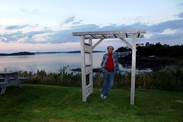 [MulhollandPointLighthouseEagleHillBo%255B68%255D.jpg]