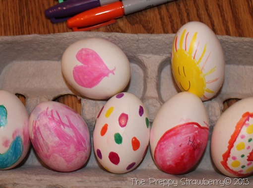 Sharpie Easter Egg Coloring {The Preppy Strawberry}