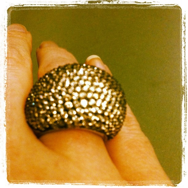 [fotd%2520thursday%2520ring%255B6%255D.jpg]