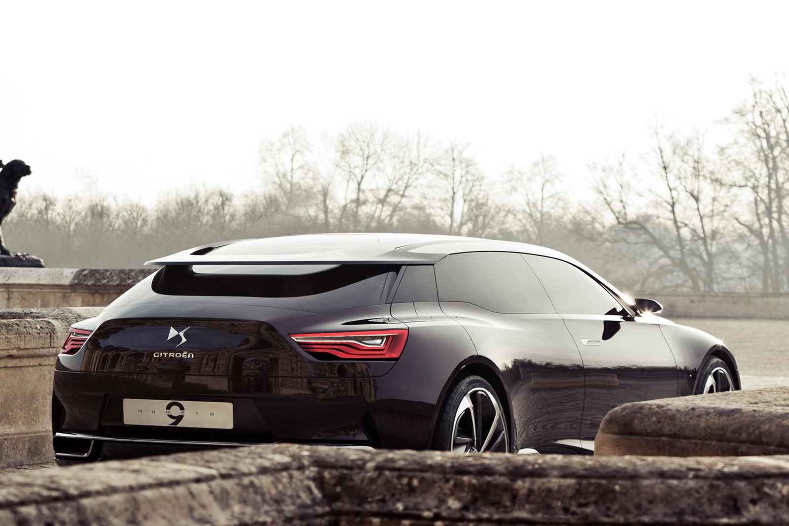 [Citroen-DS9-3_1%255B14%255D.jpg]