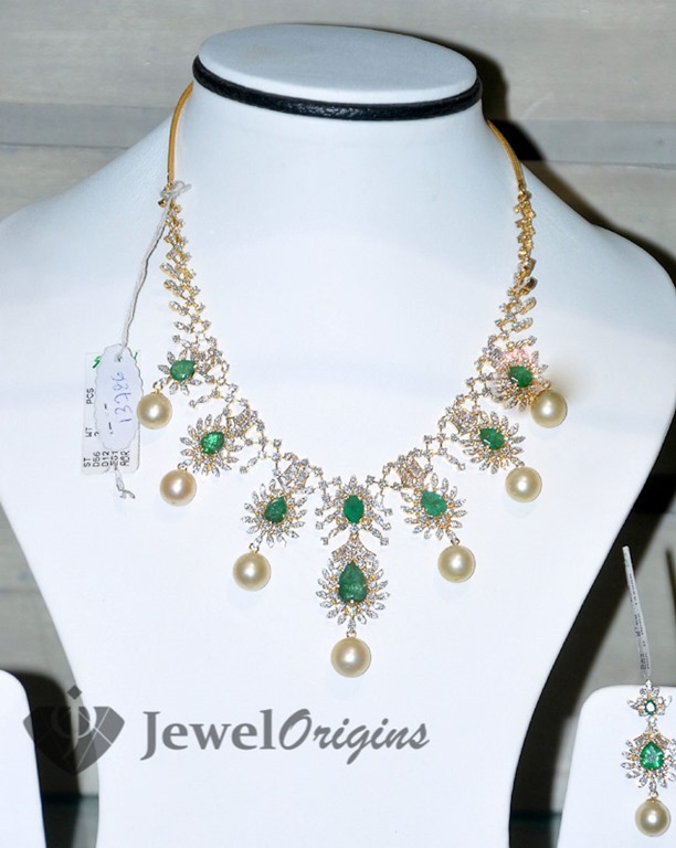 [Diamond_Necklace%255B4%255D.jpg]