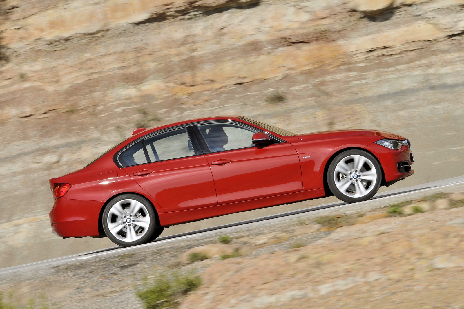 [BMW-3-Series%255B2%255D.jpg]