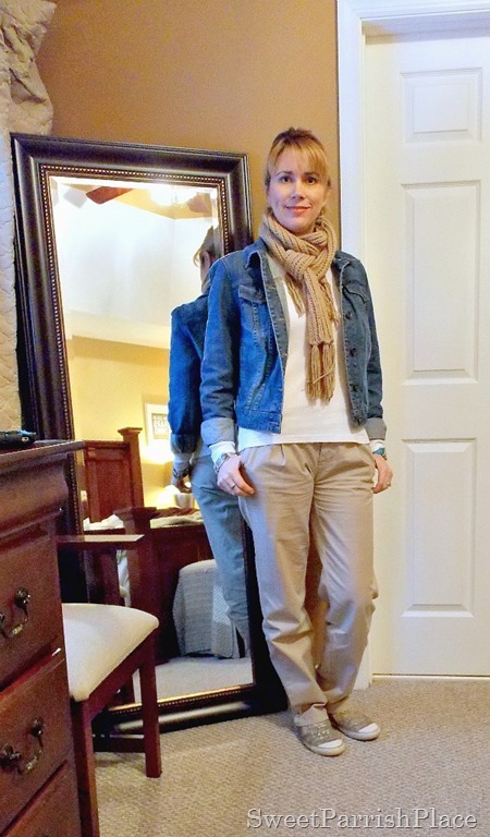 denim and neutral outfit2