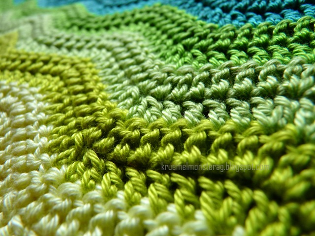 [Ripple%2520Blanket%2520%25232%2520Part%25206%2520Hellgr%25C3%25BCn%255B4%255D.jpg]