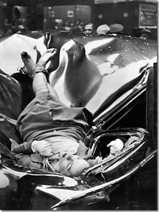 must-see-black-and-white-historic-moments-30 must-see-black-and-white-historic-moments-30