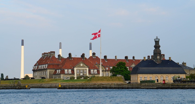 [Copenhagen-boat-tour143.jpg]