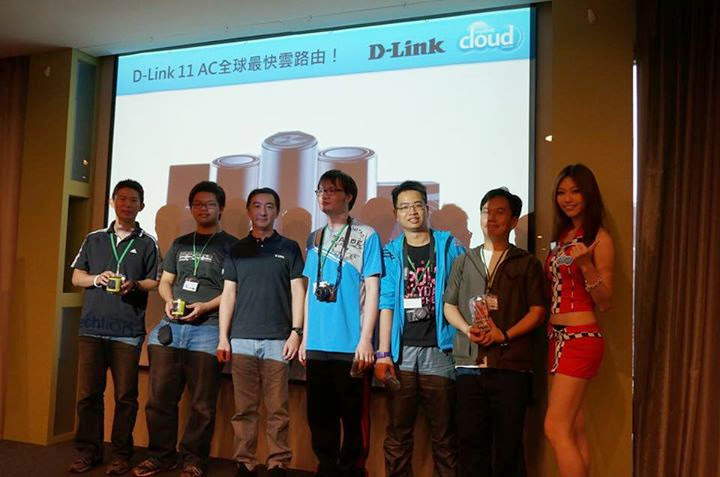 D-Link 11 AC 我要成為雲路由之王 !! 全球最快雲路由 !!