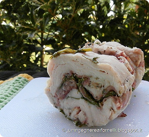 torihamu prosciutto pollo giapponese farcito rotolo rucola prosciutto crudo origano salvia spezie rosmarino timo light senza grassi torihamu prosciutto pollo giapponese farcito rotolo rucola prosciutto crudo origano salvia spezie rosmarino timo light senza grassi