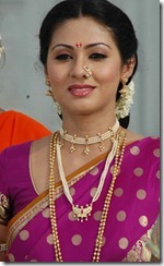 Actress Sada Cute Saree Images in Mythri Movie