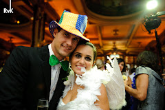 Album (digital) de fotos de Bianca e Luiz Felipe de Rogerio von Kruger, fotografo no Rio de Janeiro (RJ), que faz fotos de casamento, fotos de musica, fotos de shows e fotos de eventos. Rogerio von Kruger faz fotos digitais de casamento no Rio de Janeiro, RJ. fotos de casamento foto digital rio janeiro rj festa noiva noivas festas album casamentos digitais retrato fotografia penteado