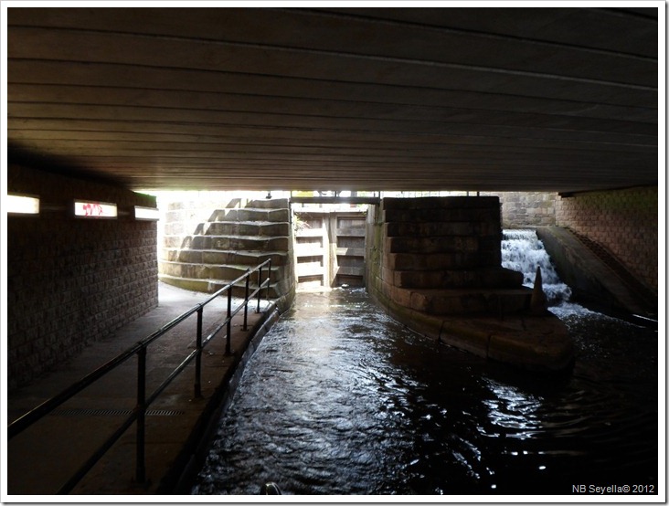 SAM_0180 Ancoats Lock 1 Under Gr Ancoats St.