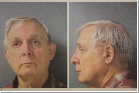 CHICAGO : Seorang guru matematik yang mengaku melakukan onani dalam