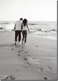 Footprints couple