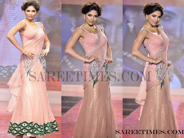[Archana_Kocchar_Designer_Sarees%2520%25282%2529%255B3%255D.jpg]