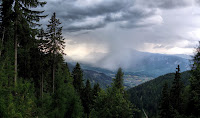 04.jpg Photo