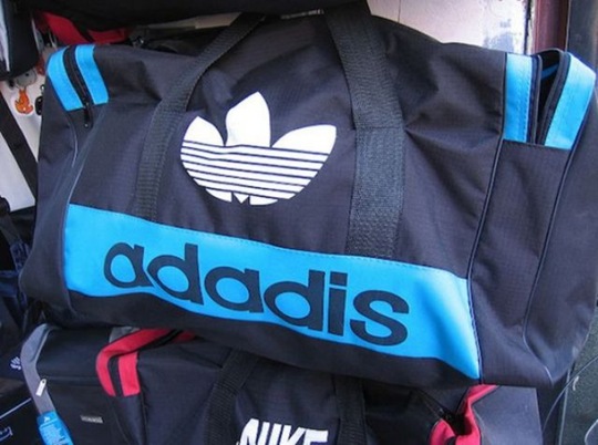 [chinese-product-knockoffs-57e24e%255B2%255D.jpg]