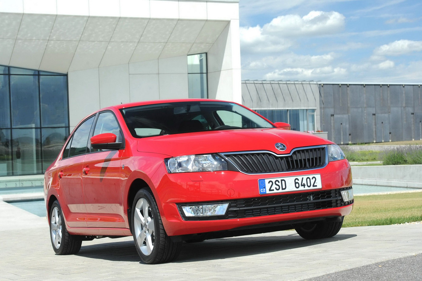 [2013-Skoda-Rapid-80%255B2%255D.jpg]