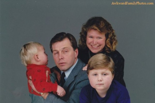 [awkward-family-photos-23%255B2%255D.jpg]