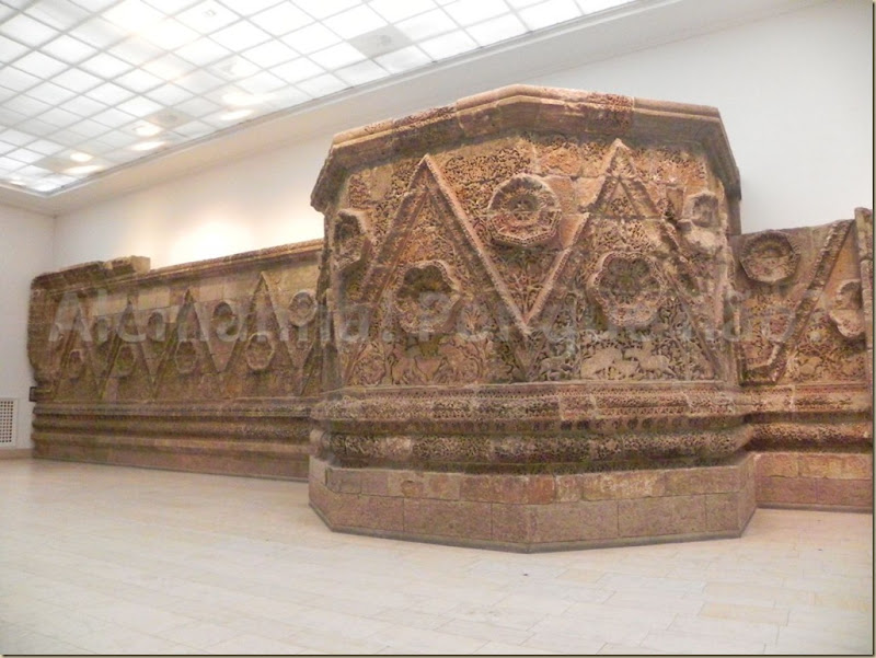 Pergamon 25 Pergamon 25