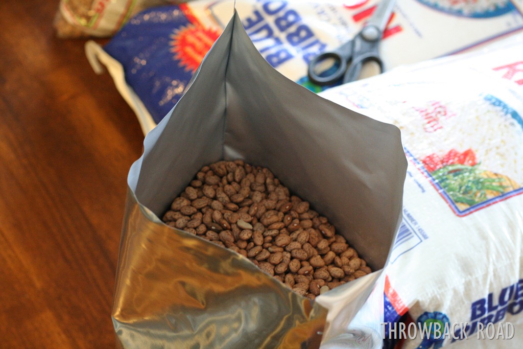 [food%2520storage%252C%2520poptarts%2520002%255B3%255D.jpg]