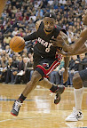 lebron james nba 111230 mia at min 06 King James Home and Away Nike LeBron 9 Shoes in Action