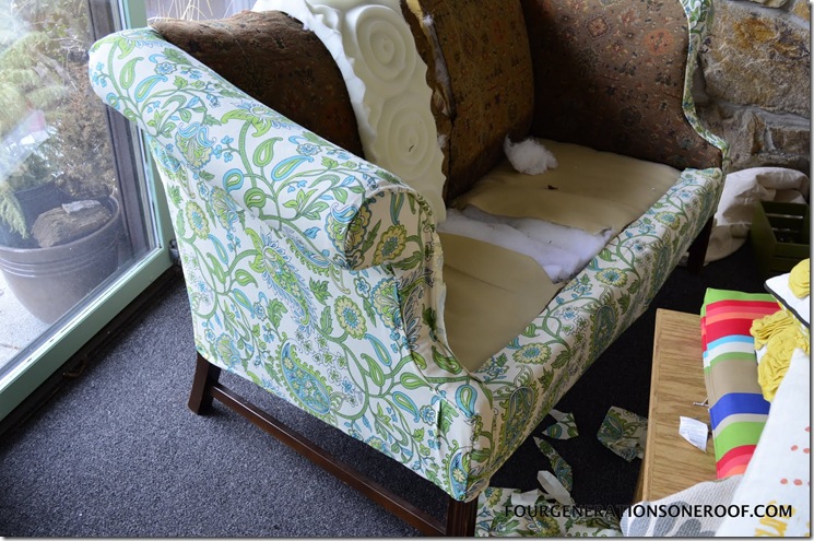DIY couch, how to make a large couch small DIY couch, cut a couch in half with a sawzall