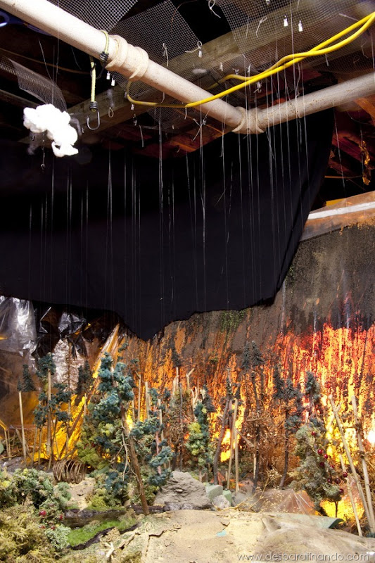 diorama-strange-worlds-wildfire-matthew-albanese-4 diorama-strange-worlds-wildfire-matthew-albanese-4