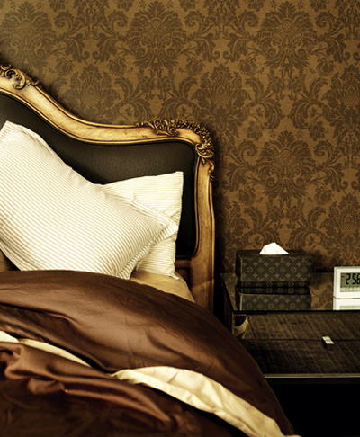 This room illustrates how combining different shades of brown can create a stunning end result. (Ansom Smart)