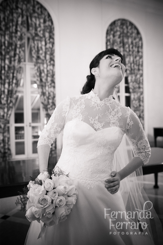Fotos de Lá vem a noiva.... Foto numero 67 de Fernanda Ferraro, fotografa do Rio de Janeiro (RJ), que faz fotos de casamento (fotografias de casamentos) e fotos de eventos em todo o Rio de Janeiro. fotos casamento Fotografia Foto de Fernanda Ferraro Making of rio janeiro fotografo fotografa fotografia festas fotografos eventos rj