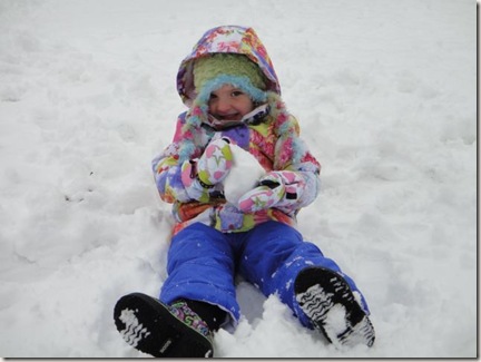 Emmie in snow