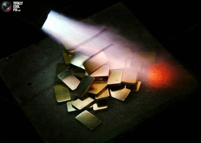 Gold, most beautiful metal in various shapes