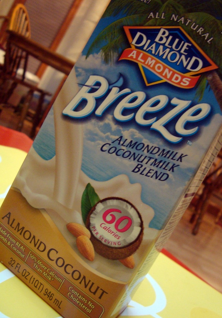 [almond%2520coconut%2520milk%255B5%255D.jpg]