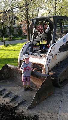 Front skid loader