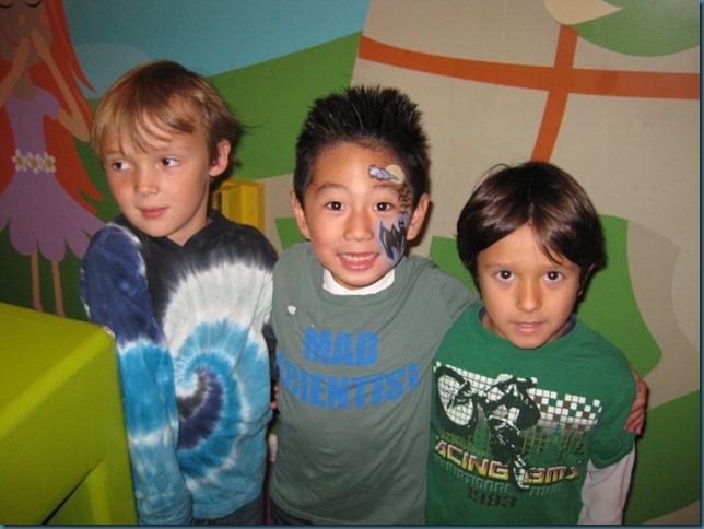 giggles_n_hugs_6bday_finn_ry