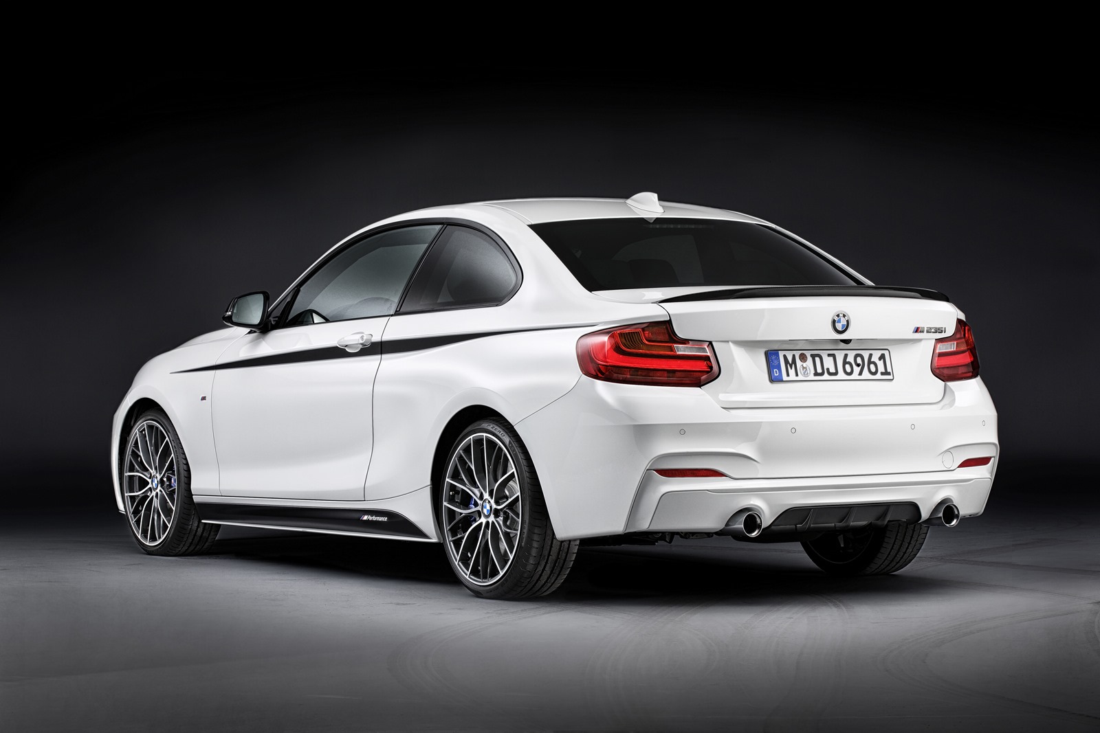 [BMW-2-Series-Coupe-M-Performance-Parts-2%255B3%255D.jpg]