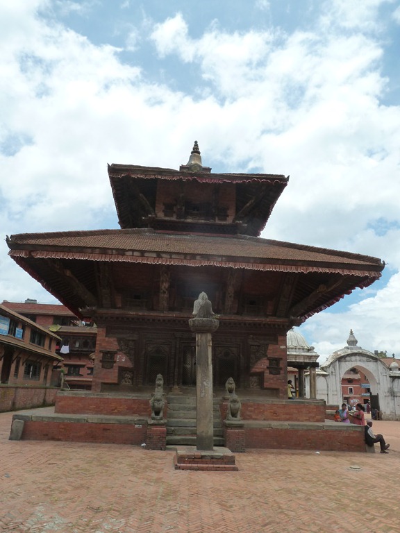 [Nepal-Kathmandu-Bhaktapur-July-2012-%255B6%255D.jpg]