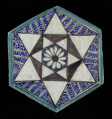 Tile | Origin: Syria or Egypt | Period: 15th century | Collection: The Madina Collection of Islamic Art, gift of Camilla Chandler Frost (M.2002.1.764) | Type: Ceramic; Architectural element, Fritware, underglaze-painted, Diameter: 7 15/16 in. (20.16 cm); Depth: 1/2 in. (1.27 cm)