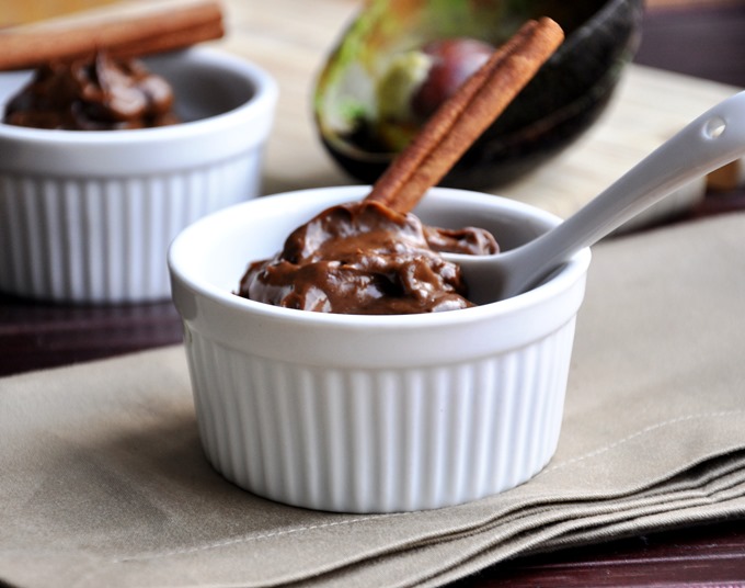 chocolate avocado mousse chocolate avocado mousse