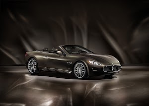 2012 Maserati GranCabrio Fendi 002.jpg