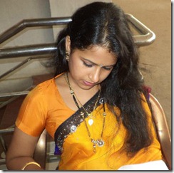 actress_sadhika_venugopal_personal_photos_in_saree