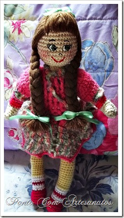 boneca amigurumi